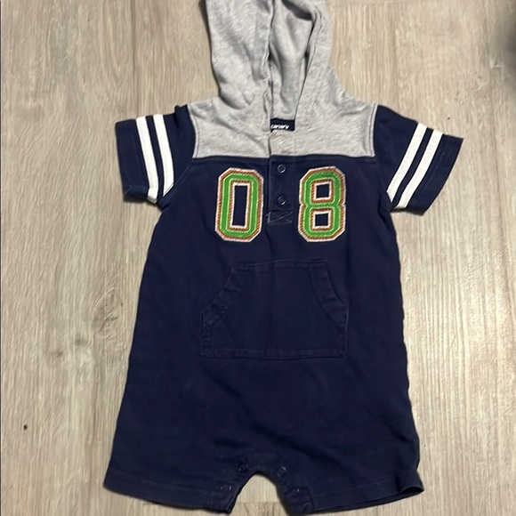 4/$20 Carters Navy and Gray Hooded Baby Romper 12M - Picture 1 of 1